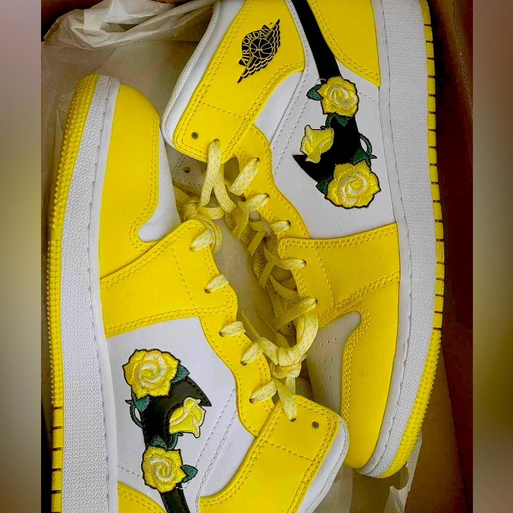 Nike shoes